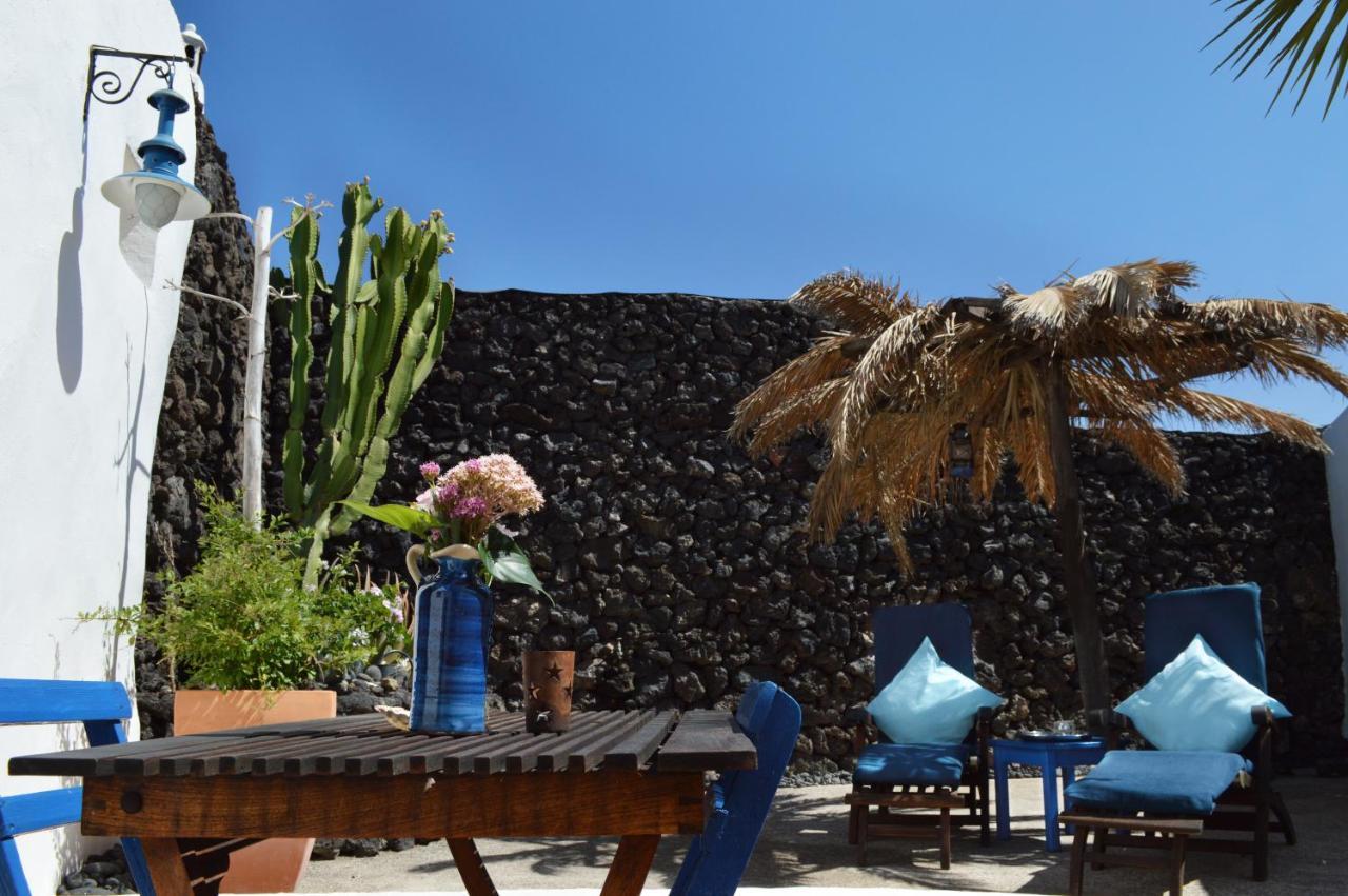 Stylish Getaway With Secluded Patio In Lava Finca Uga Kültér fotó
